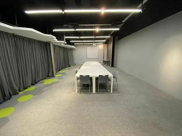 Temu-Temu Meeting Room