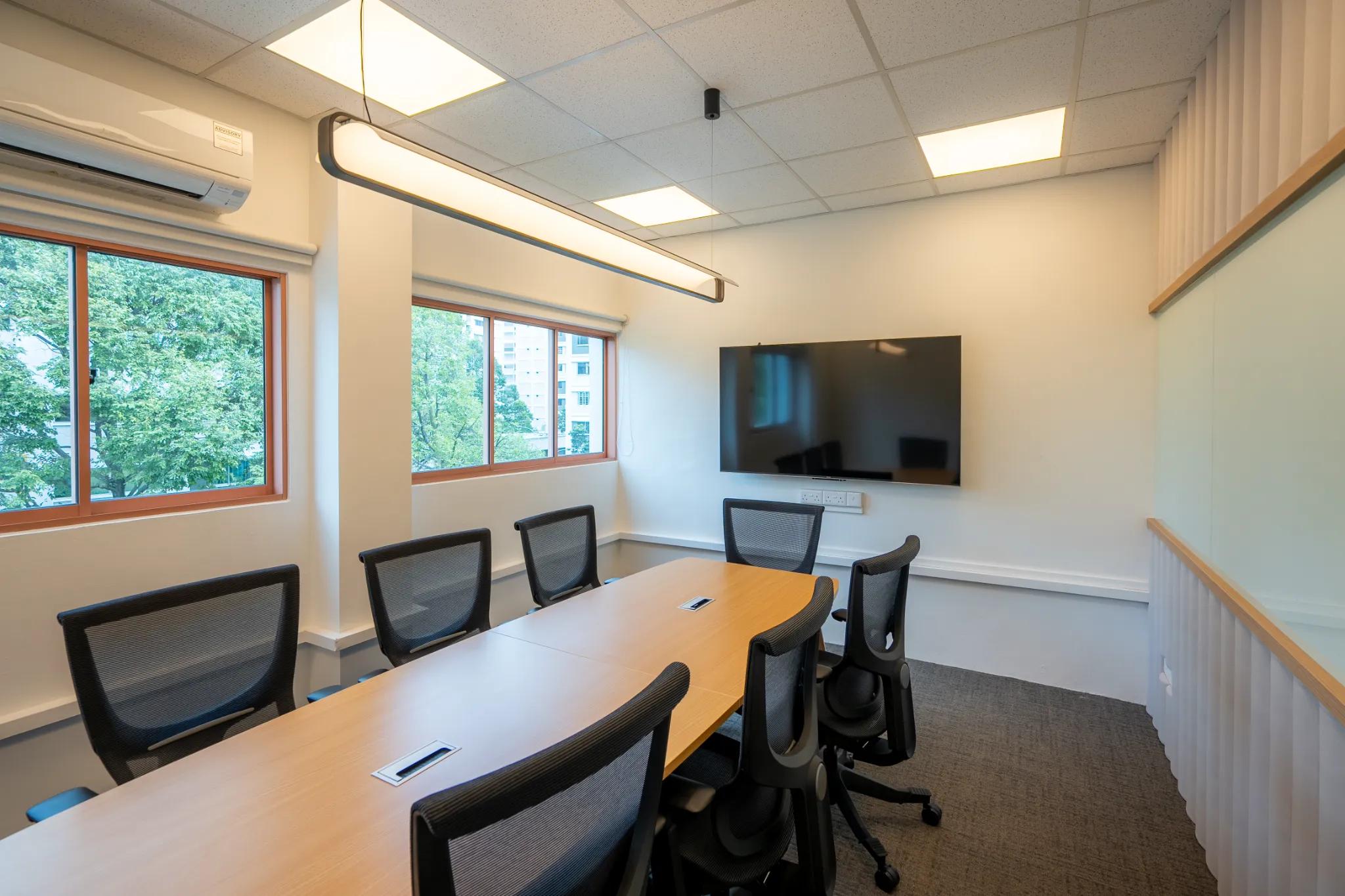 8 Pax Meeting Room (Boardroom)