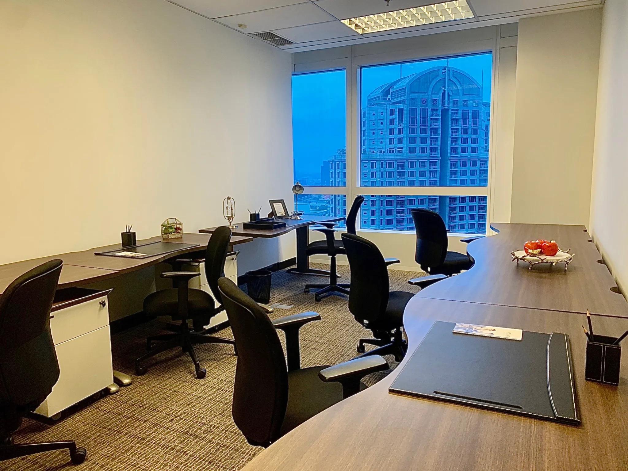 Suite 22 Office Rental