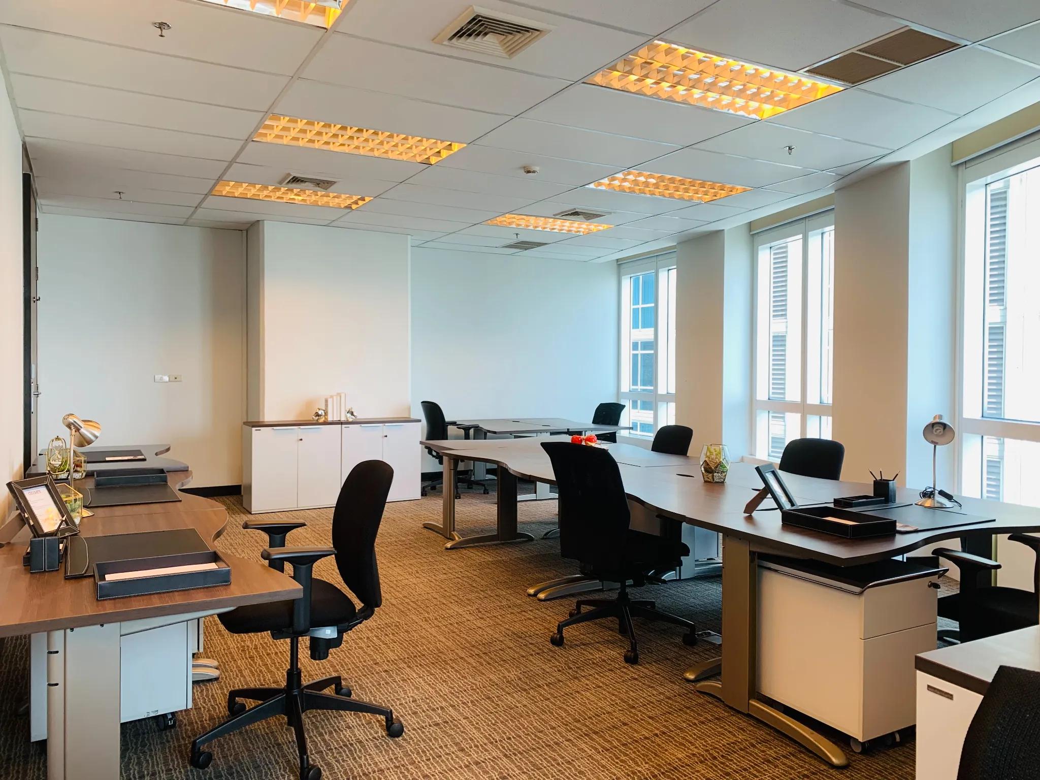 CEO SUITE @ Athenee Tower