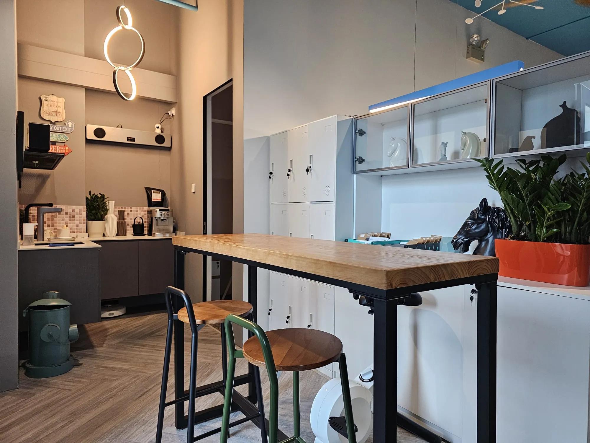 DOTT Co+Work @ Admiralty